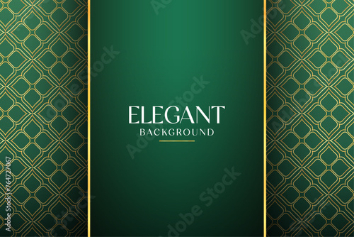 seamless pattern with frame and gold outline on a green background
