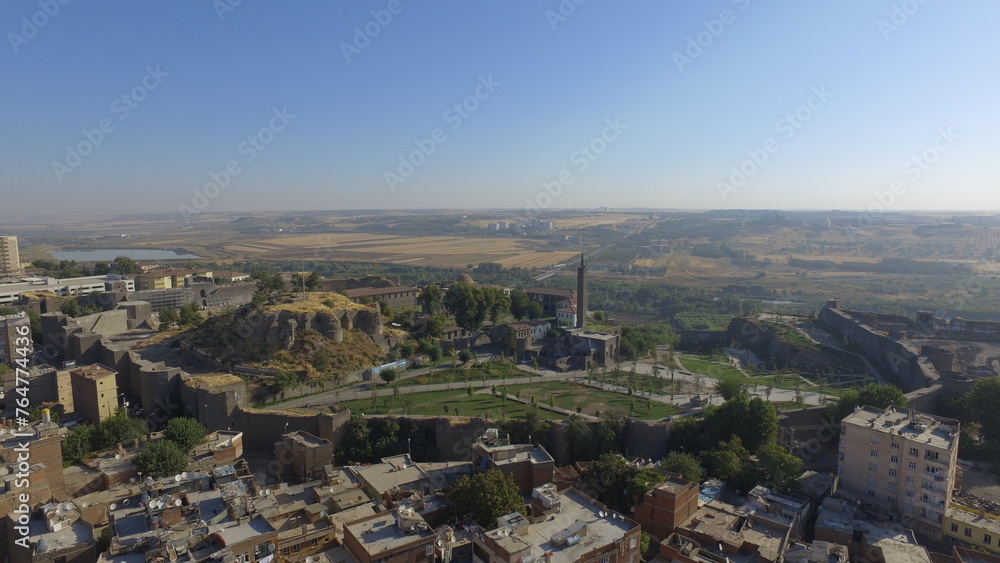 Naklejka premium Diyarbakir ic kale hazreti Suleyman turbesi