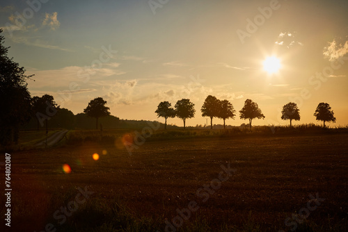 Sonnenuntergang, Windpark am Abend, Ense-Bremen, Haarstrang, Soester Börde, Kreis Soest, NRW, DE, 2023 photo