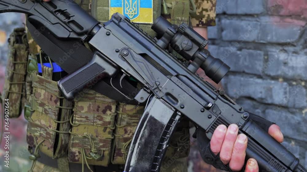 Ukrainian army, Kalashnikov rifle with scope, close-up of the barrel ...