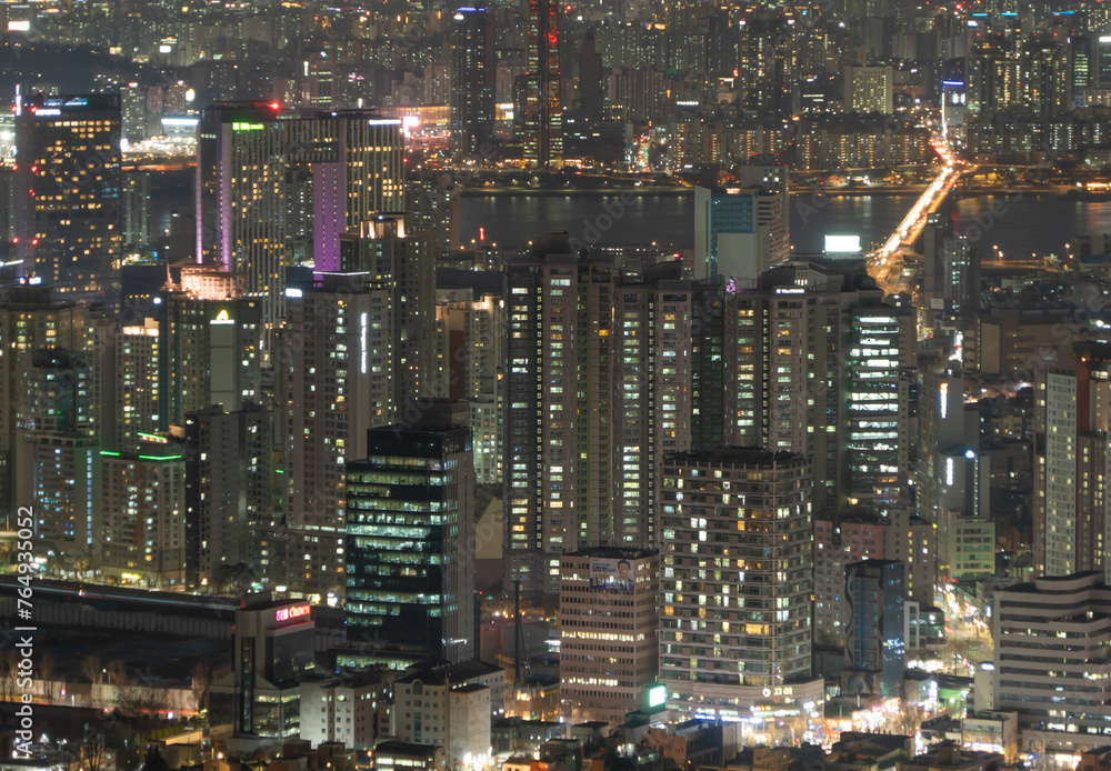 Fototapeta premium Aerial view of Seoul Downtown Skyline, South Korea. Financial district and business centers in smart urban city in Asia. Skyscraper and high-rise buildings.