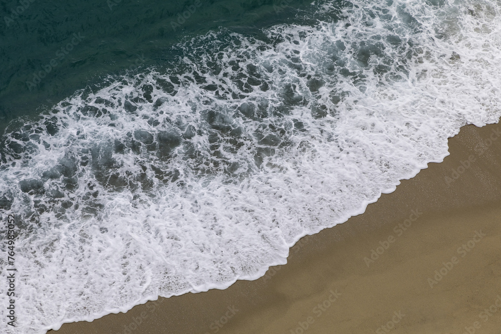Fototapeta premium Surf on shore