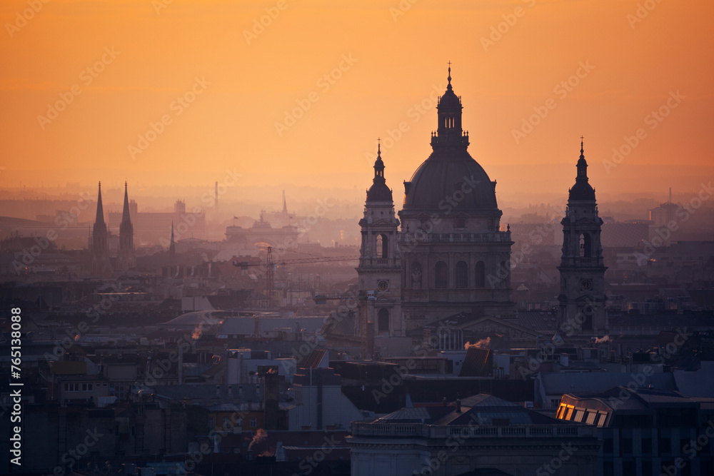 St. Stephen basilica in Budapest at dawn