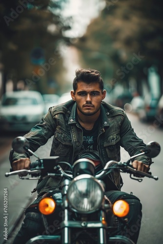 young man juggling the motorcycle © Jorge Ferreiro