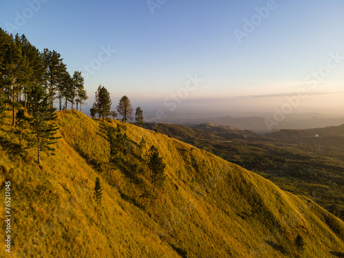 Vista Reserva Forestal La Yeguada, desde Cerro Castillo
