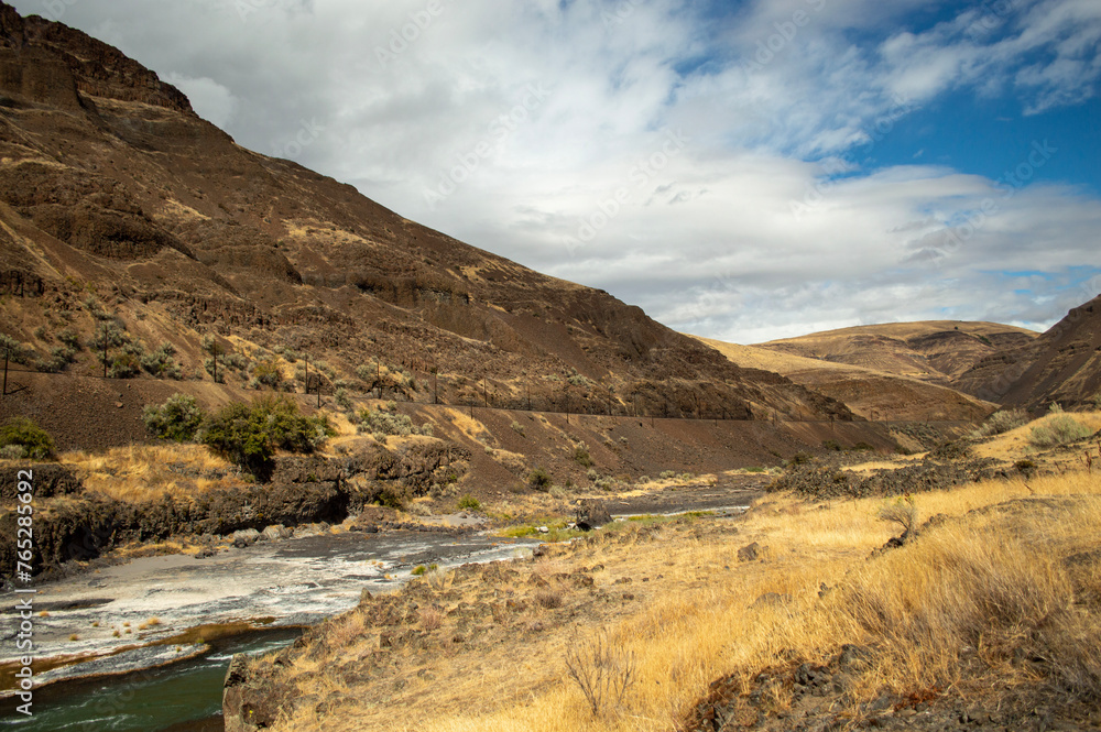 Deschutes River Canyon Deschutes River Canyon