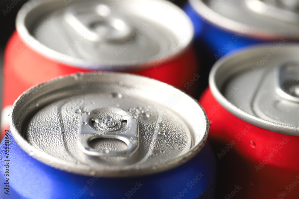 Can soft drinks and ice stimulate the body to crave more sugar, making you hungry more easily, eating more than usual and risking obesity. Can soft drinks and ice stimulate the body to crave more sugar, making you hungry more easily, eating more than usual and risking obesity.