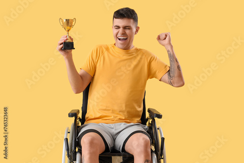 Sporty young man in wheelch...
