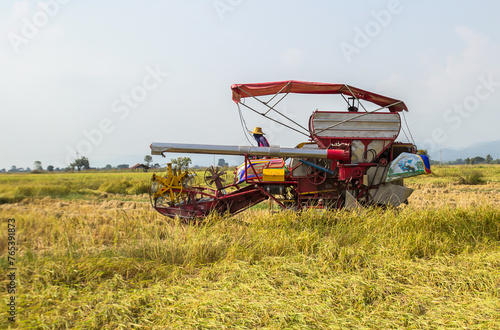 Harvester machinery