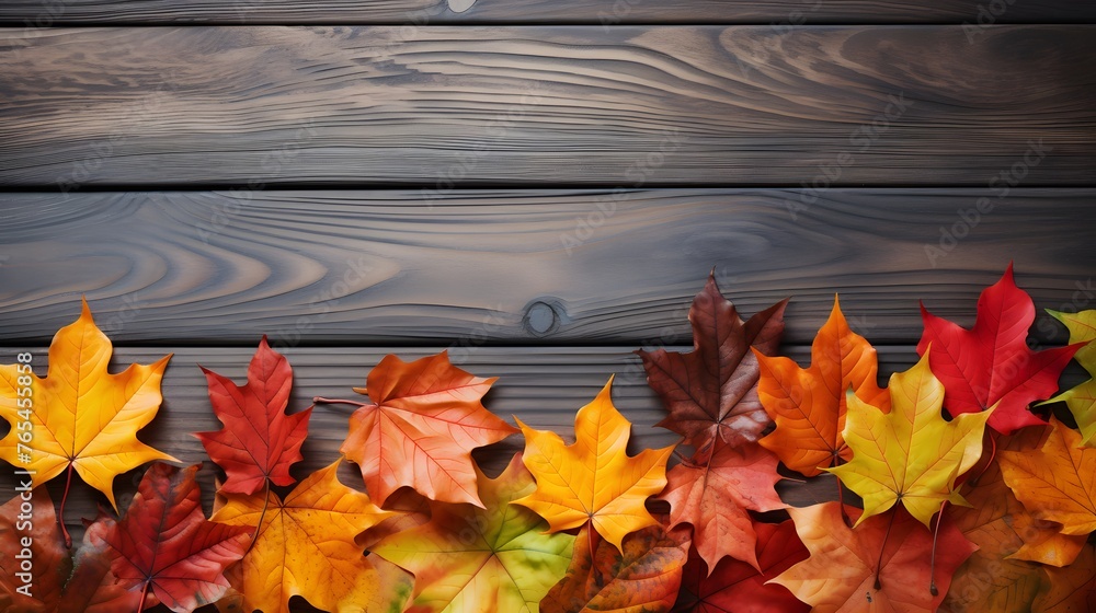 Obraz premium A serene backdrop features a gradient of foggy hues framed by vibrant autumn leaves, capturing the essence of fall's tranquility and beauty