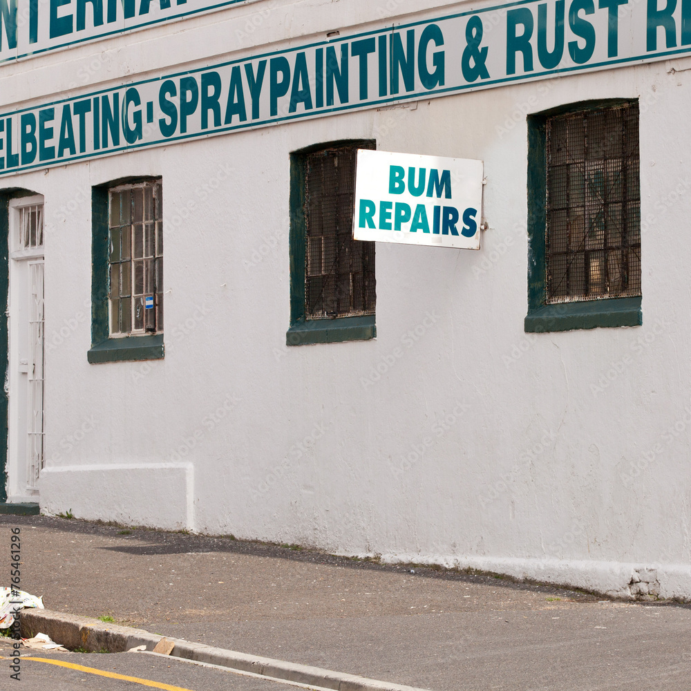 Obraz premium Comic, building and sign with funny information, notification and message on private property. Signage, symbol and mistake or error on poster, board or attention for warning, direction or advertising