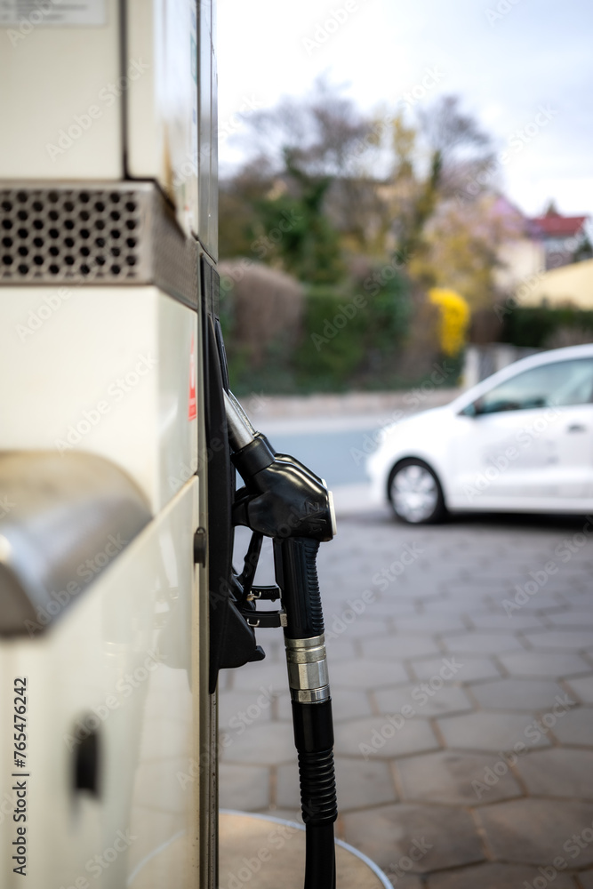 Tankstelle. Zapfsäule. Kraftstoffe Tankstelle. Zapfsäule. Kraftstoffe