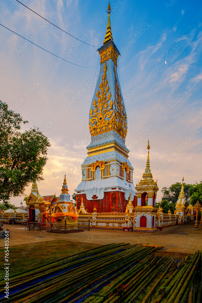 Fototapeta premium Phra That Phanom Temple is an important Buddhist temple that is highly respected by people in the northeastern part of Thailand and Laos.