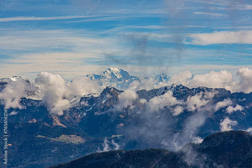 Le Mont-Blanc depuis la montagne du Semnoz, Haute-Savoie, France