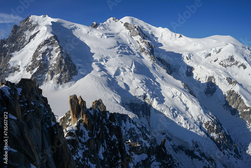 Obraz na płótnie Mont Blanc on sunny day, highest mountain in Alps, Chamonix, Alps w salonie