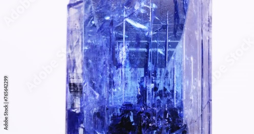 gemmy tanzanite (blue violet zoisite) macro 360° 4k footage