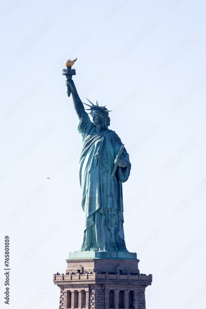 Fototapeta premium Statue of Liberty on a sunny day