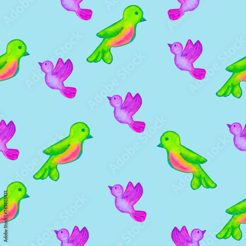 seamless watercolor pattern of purple and green birds on a blue background © Лилия Романюк