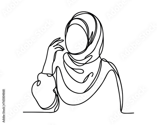 Continuous one line drawing muslim woman