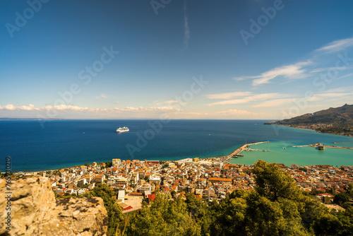 Obraz na płótnie Landscape view of a port harbor in the island of zante in zakynthos located in Greece w salonie
