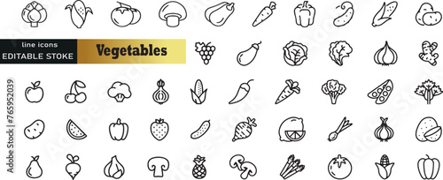 Set of line icons in linear style. Set - Vegetables and veggies. Natural fresh vegetables and root vegetables. Vegetarian food. Outline icon collection. Pictogram and infographic. Editable stroke.