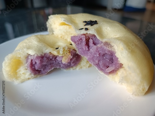 Steamed Bun with Taro Paste