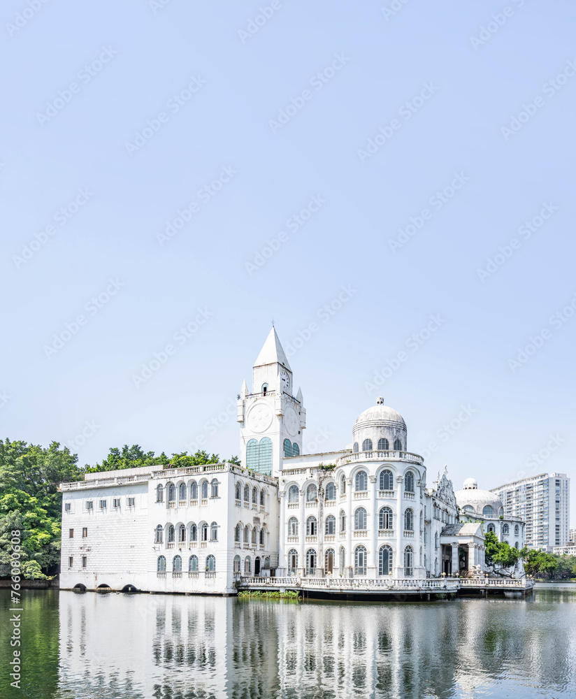 Guangzhou Liuhua Lake Park Frankfurt Garden Castle