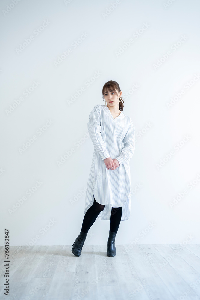 クールな女性