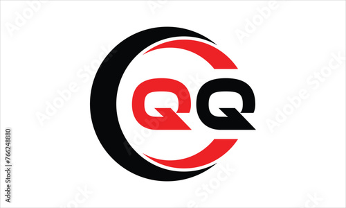 QQ initial letter circle icon gaming logo design vector template. batman logo, sports logo, monogram, polygon, war game, symbol, playing logo, abstract, fighting, typography, minimal, wings logo, sign