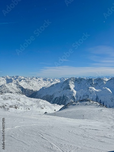 Sunny ski day in the ski resort Sölden without clouds