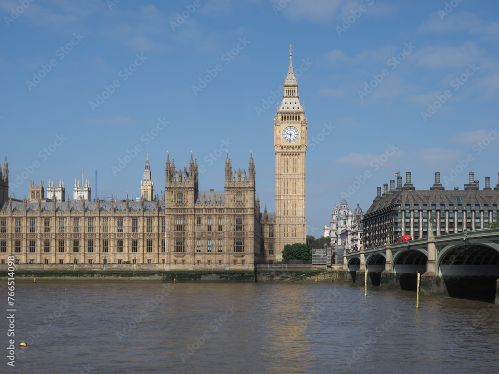Houses of Parliament and Westminster Bridge in London Houses of Parliament and Westminster Bridge in London