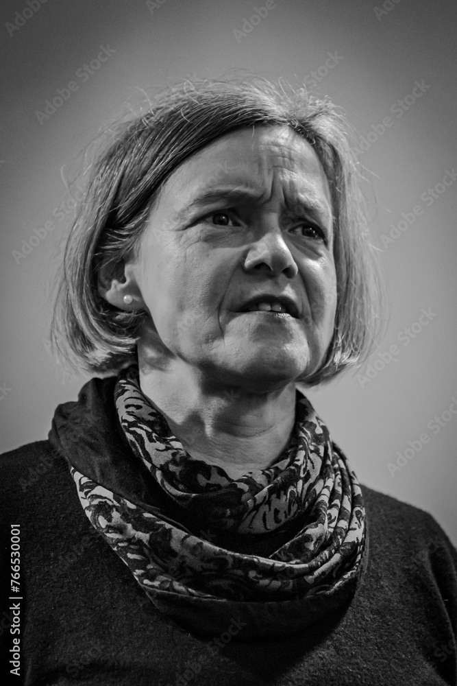 Portrait eine selbstbewußten Frau Portrait eine selbstbewußten Frau