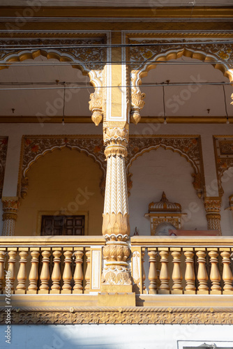 Arches & Pillars of Aadinath Jain Temple, Indore, Madhya Pradesh. Holkar Architecture, Indian Architecture. Ancient Architecture of Indian temple.