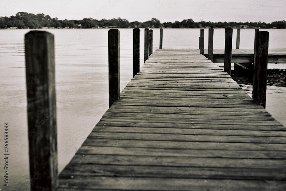 Fototapeta premium dock on the lake