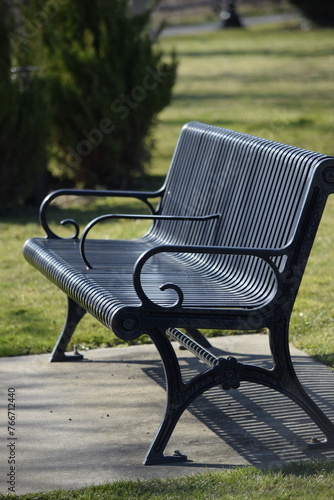 Wallpaper Mural bench in the park Torontodigital.ca