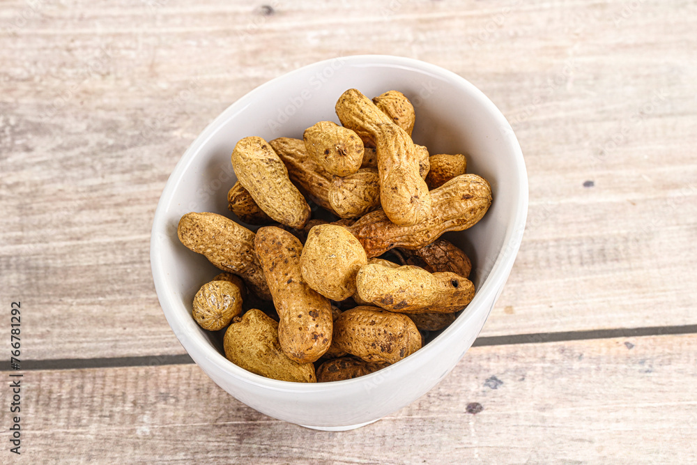 Raw ripe unpeeled peanut heap Raw ripe unpeeled peanut heap