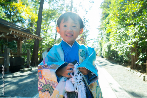 七五三参りの男の子ポートレート photo