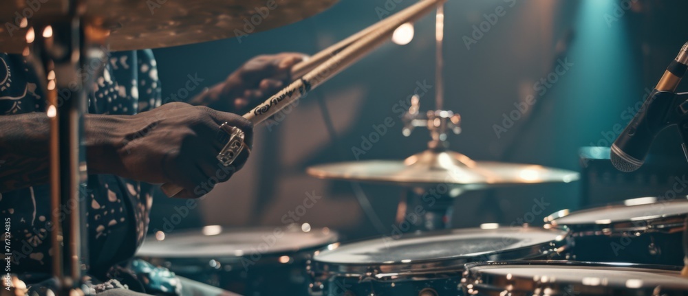 Close-up shot with musician playing the drum kit - obrazy, fototapety, plakaty 