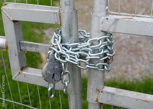 Heavy Duty Silver Metal Padlock and Chains Construction Site Entrance 