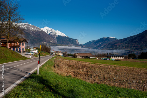 Obraz na płótnie Borgo di Rango, trento, Trentino, Itala, montagna , natale, mercatini, w salonie