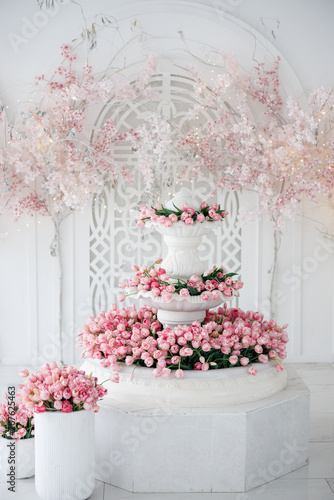 cake and flowers
