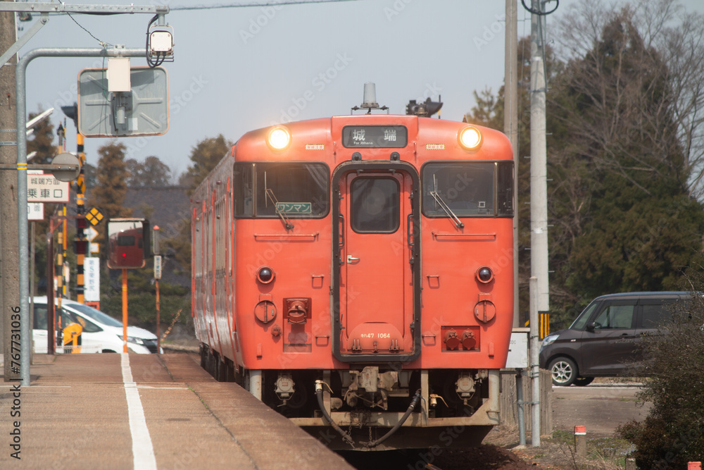 昔ながらのディーゼル列車 昔ながらのディーゼル列車