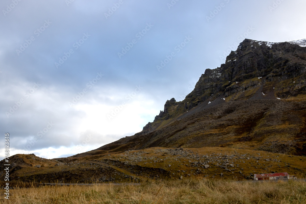 Fototapeta premium Peak of a mountain, Iceland