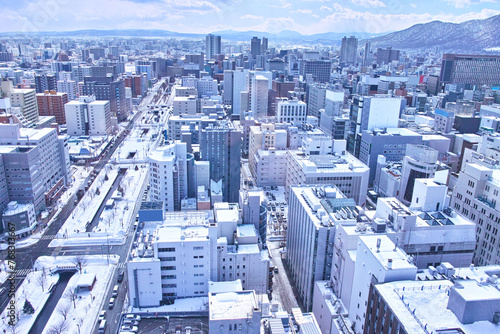 冬の北海道札幌市、さっぽろテレビ塔から見た南方向の街並み
