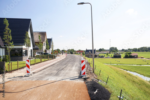 Nieuwbouw in het buurtschap Ver Hitland in Nieuwerkerk aan den IJssel photo