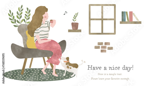 ソファでコーヒーを飲んでくつろぐ女性のイラスト（水彩タッチ）