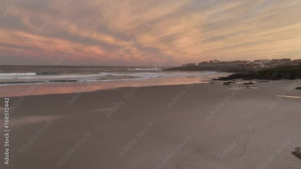 Amanecer en una playa de Galicia Amanecer en una playa de Galicia