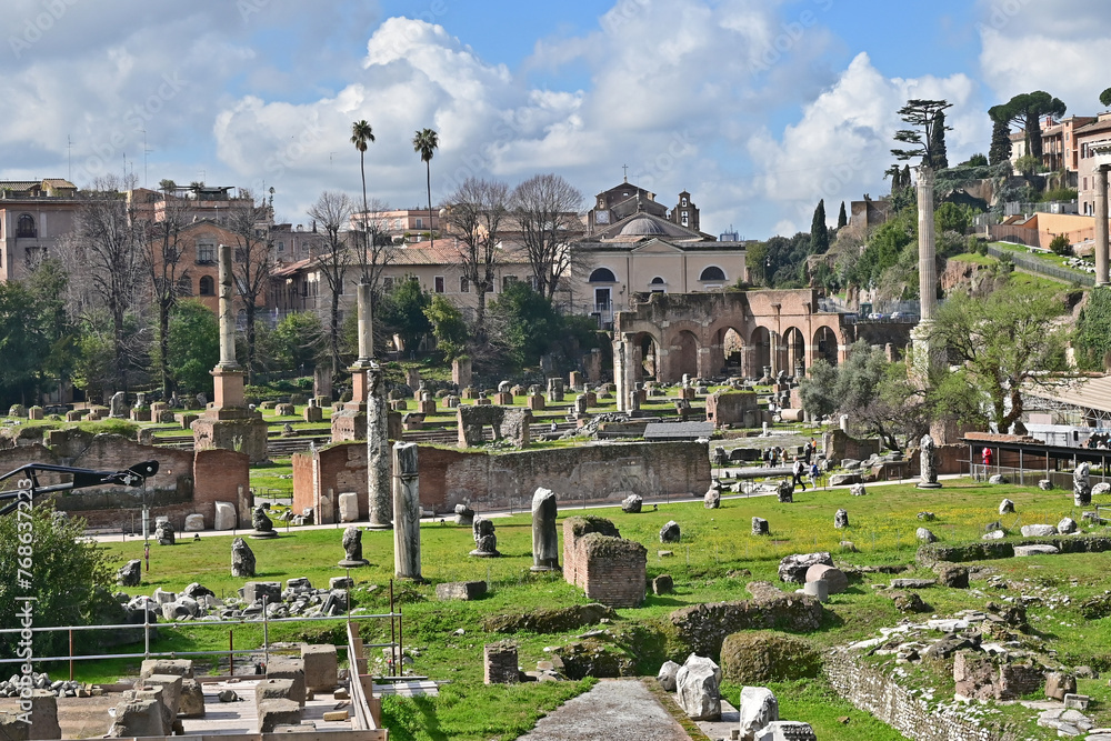 Obraz premium Roma, le antiche rovine dei Fori Imperiali