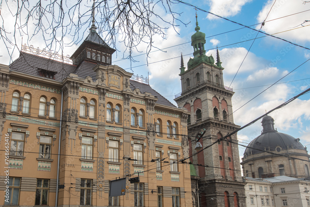 Obraz premium Ancient building in Lviv