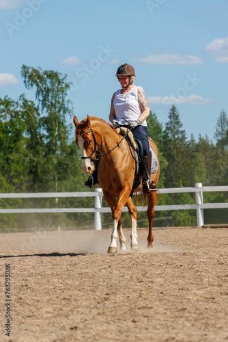 Women Horse ack Riding